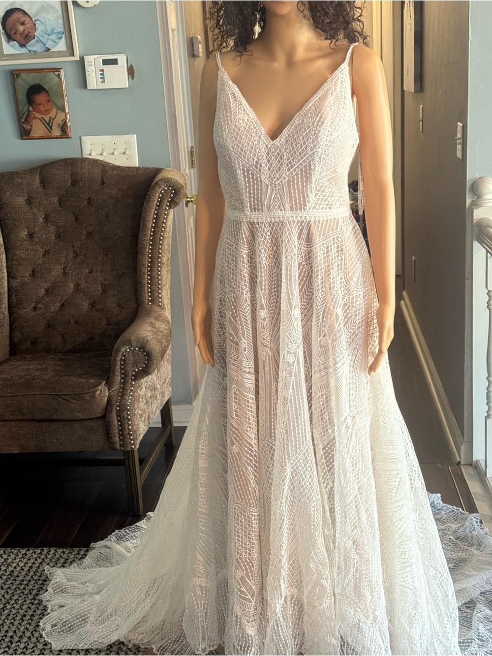 Wander Ivory Beaded Lace A-Line Wedding Gown